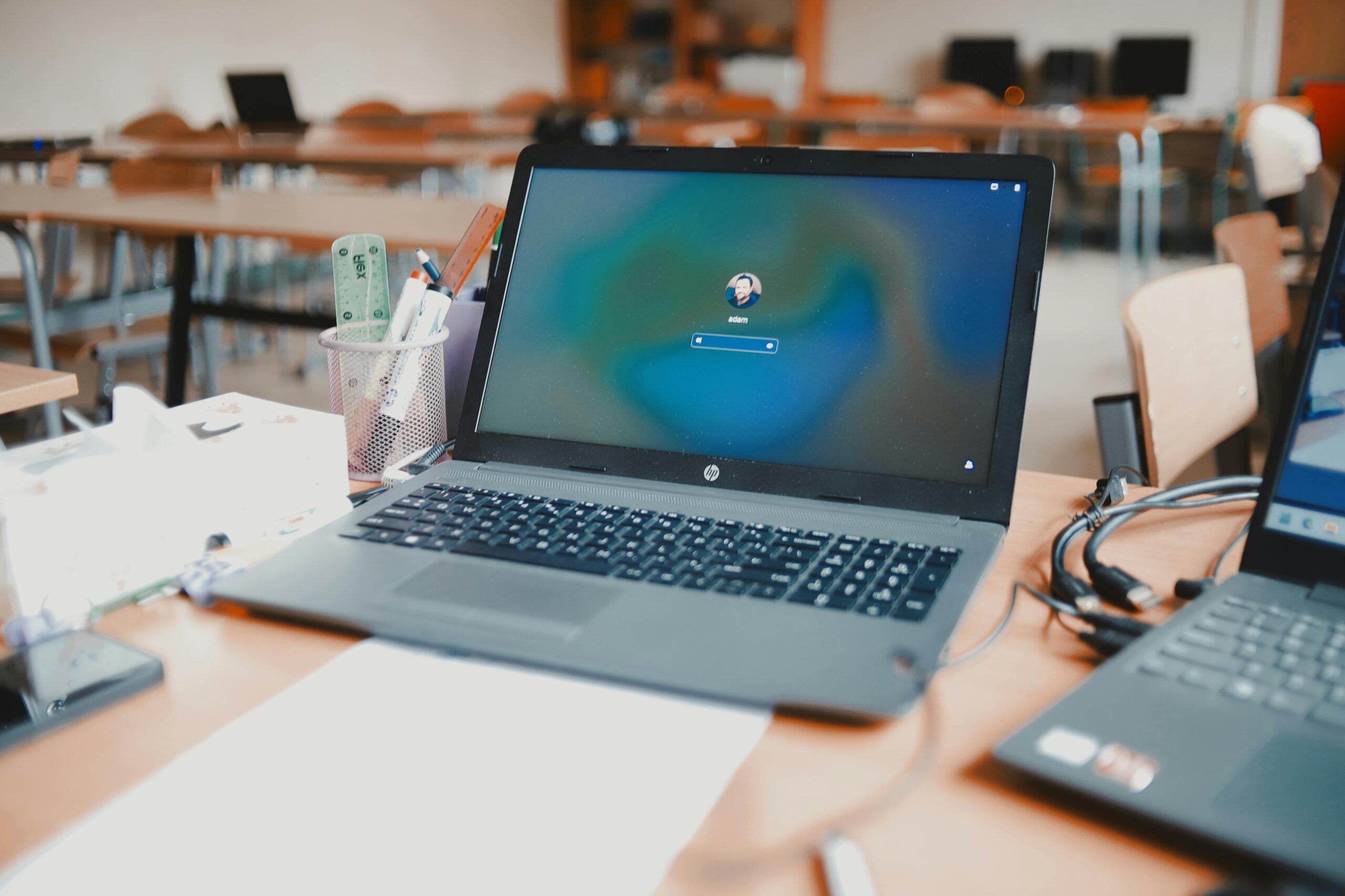 What Online Learning Tools Are Popular In UK Schools?